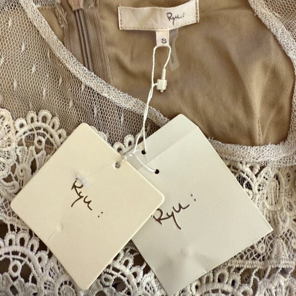 NWT Anthropologie Ryu Long Sleeve Sheer Lace Dress Women's Small Ivory Layered - Picture 12 of 14